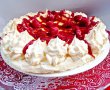 Pavlova cu crema de lamaie-5