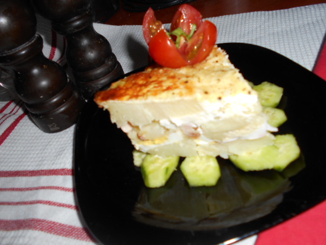 Aperitiv cartofi gratinati cu parmezan