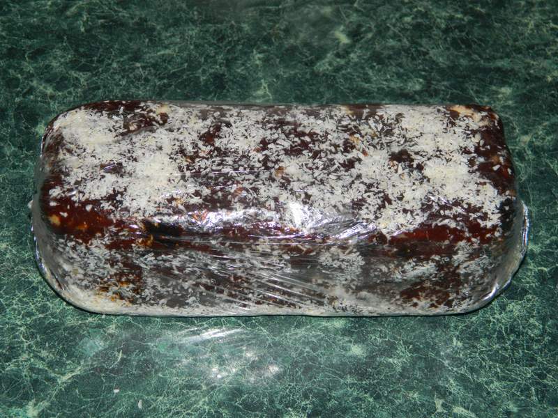 Salam de biscuiţi, reţetă adaptata