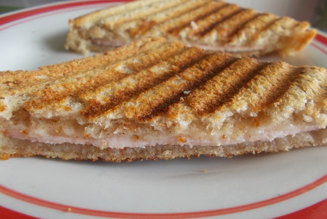 Sandvis Croque-monsieur