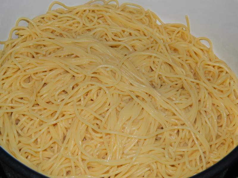 Spaghete cu perisoare