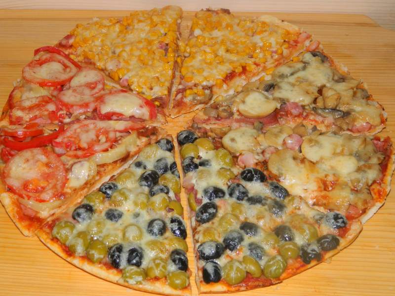 Pizza patru in una