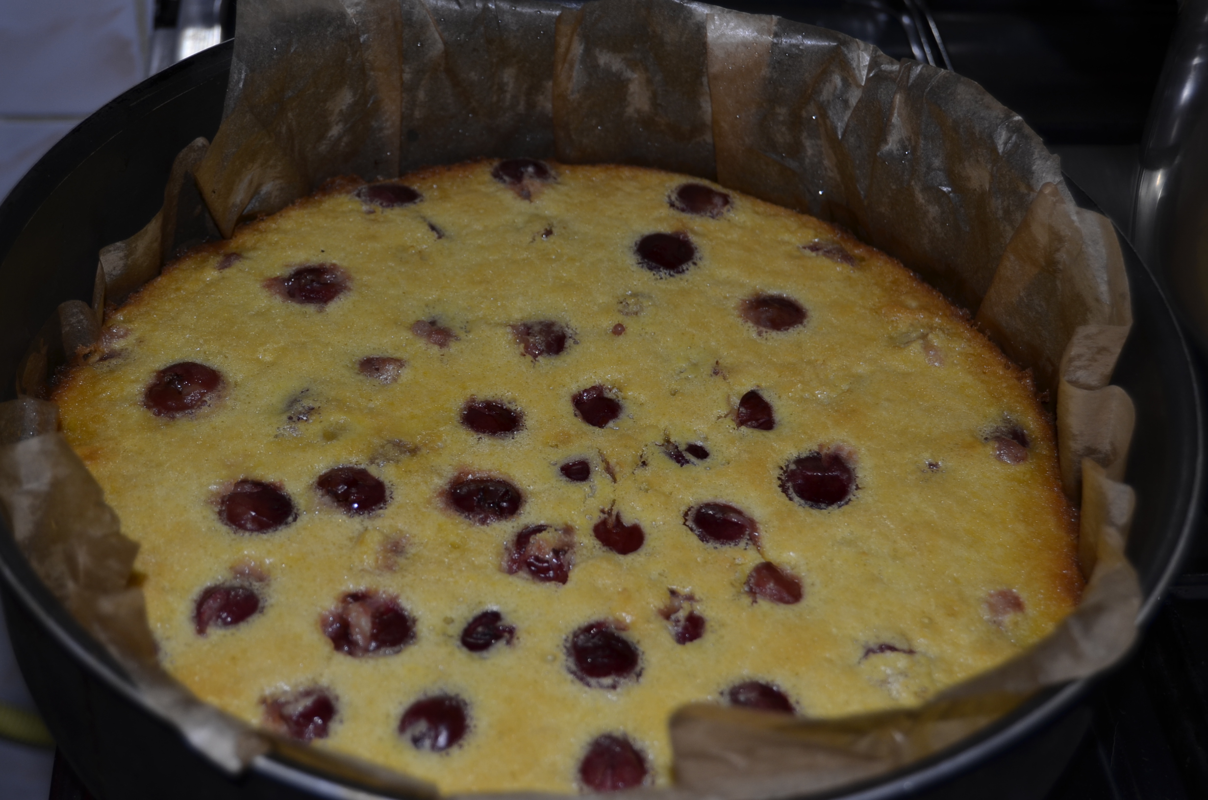 Desert clafoutis cu cirese