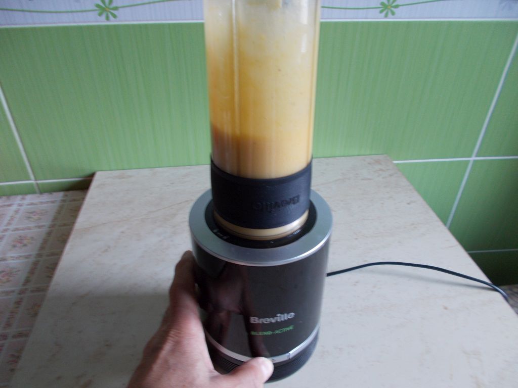 Milkshake de piersici si banane