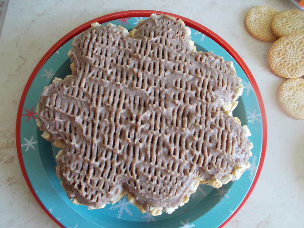 Desert tort de biscuiti, cu crema de ciocolata