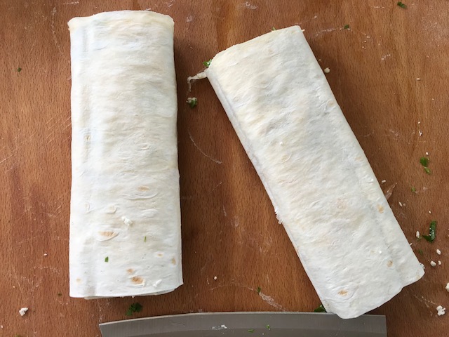 Aperitiv Yoka – rulou cu branza in stil armenesc