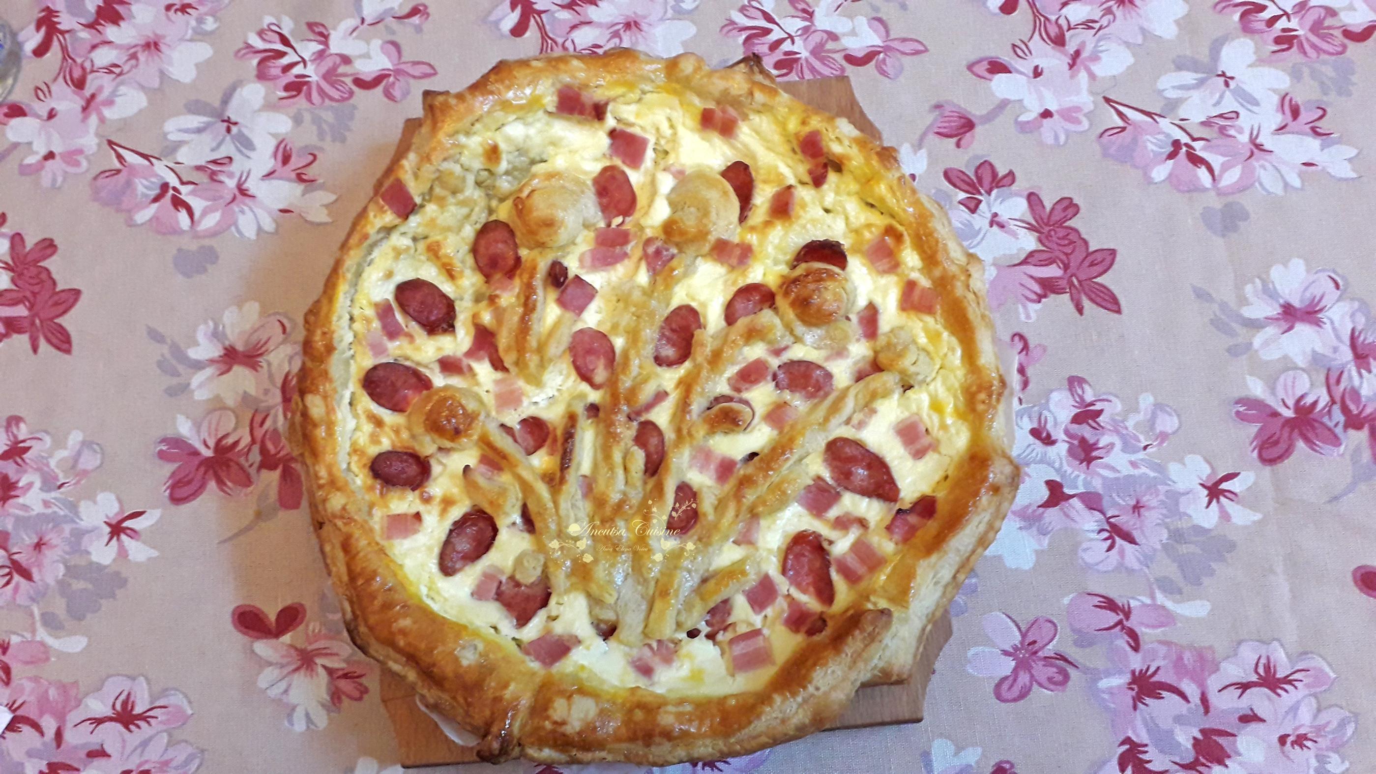 Aperitiv tarta cu branza, bacon si cabanos