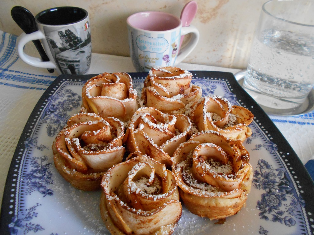 Desert trandafirasi in foietaj