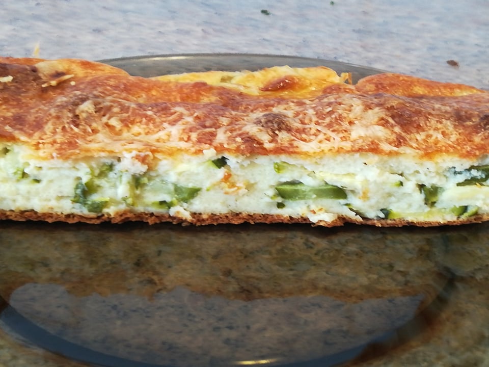 Aperitiv tarta cu zucchini