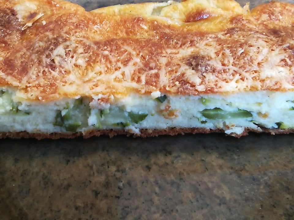 Aperitiv tarta cu zucchini