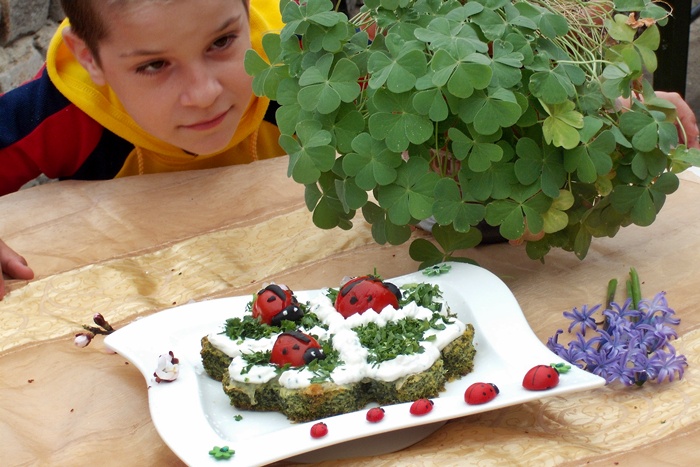 Trifoi delicios cu branza si spanac