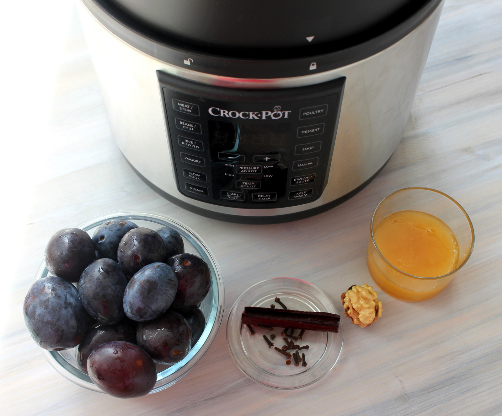 Gem de prune la Multicooker Crock-Pot Express cu gatire sub presiune