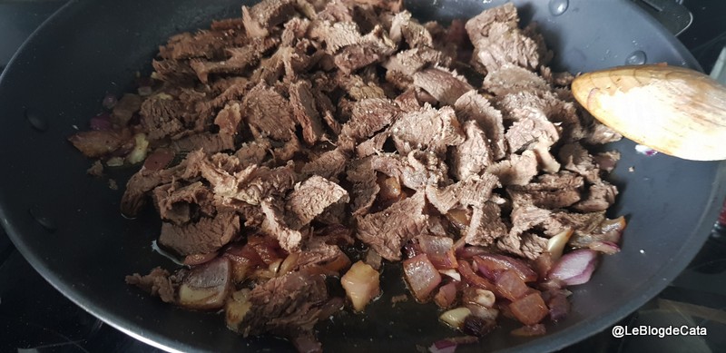 Carne de vita inabusita reteta traditionala din Botswana