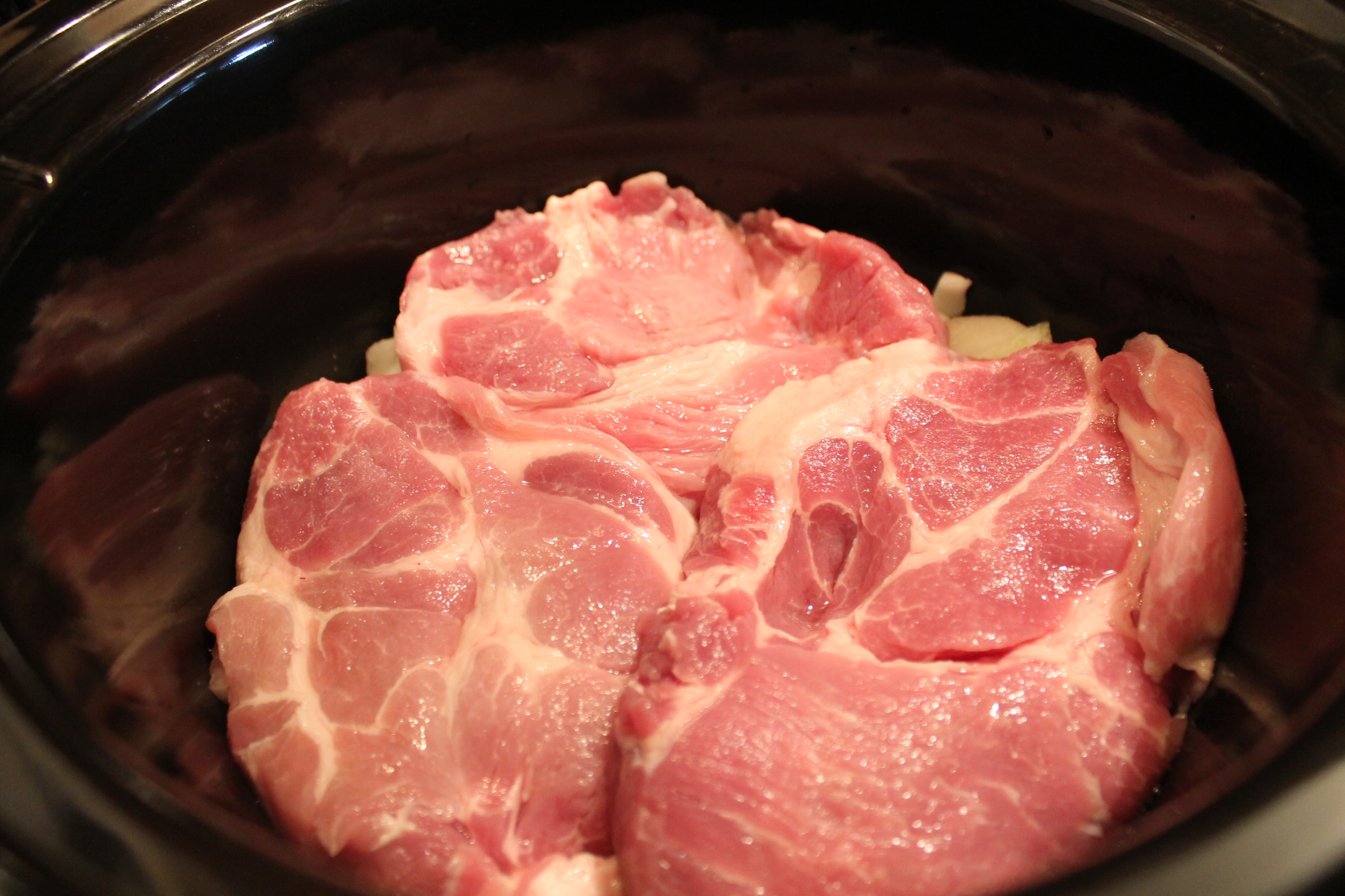 Ceafa de porc la slow cooker Crock-Pot