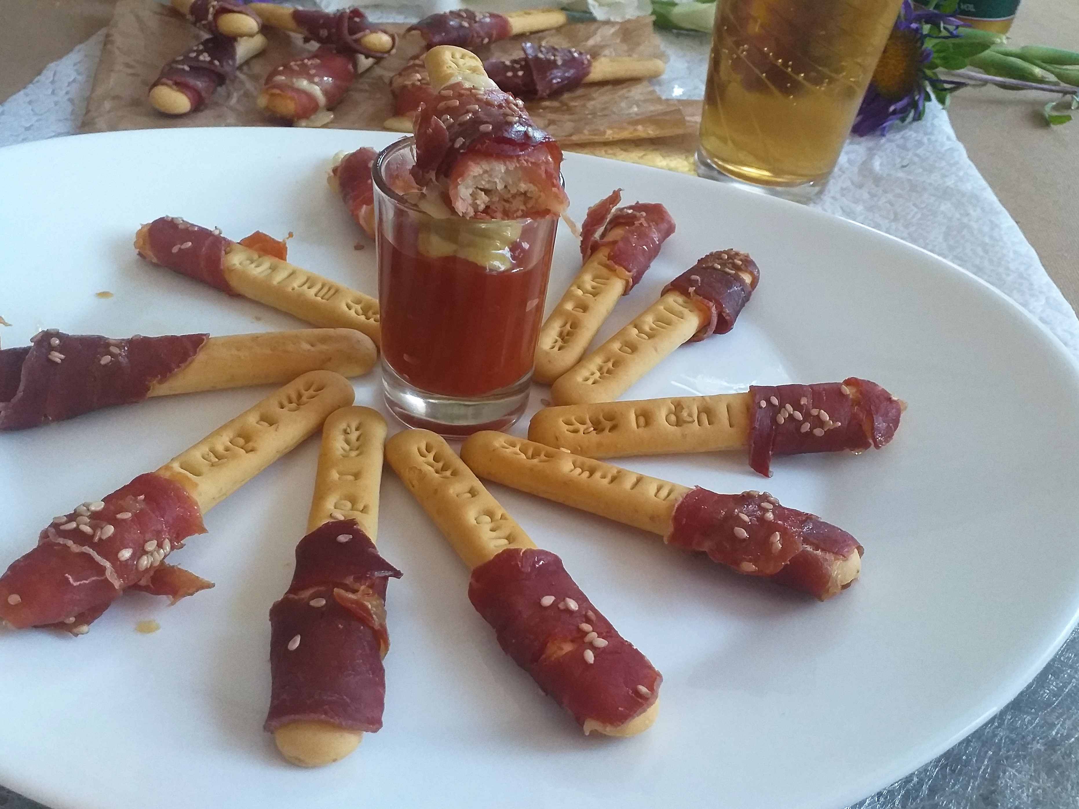 Aperitiv grisine cu jambon