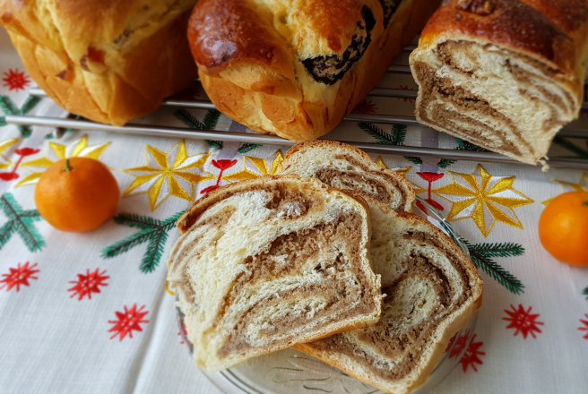 Desert cozonaci cu aluat oparit umpluti cu nuca, mac si rahat