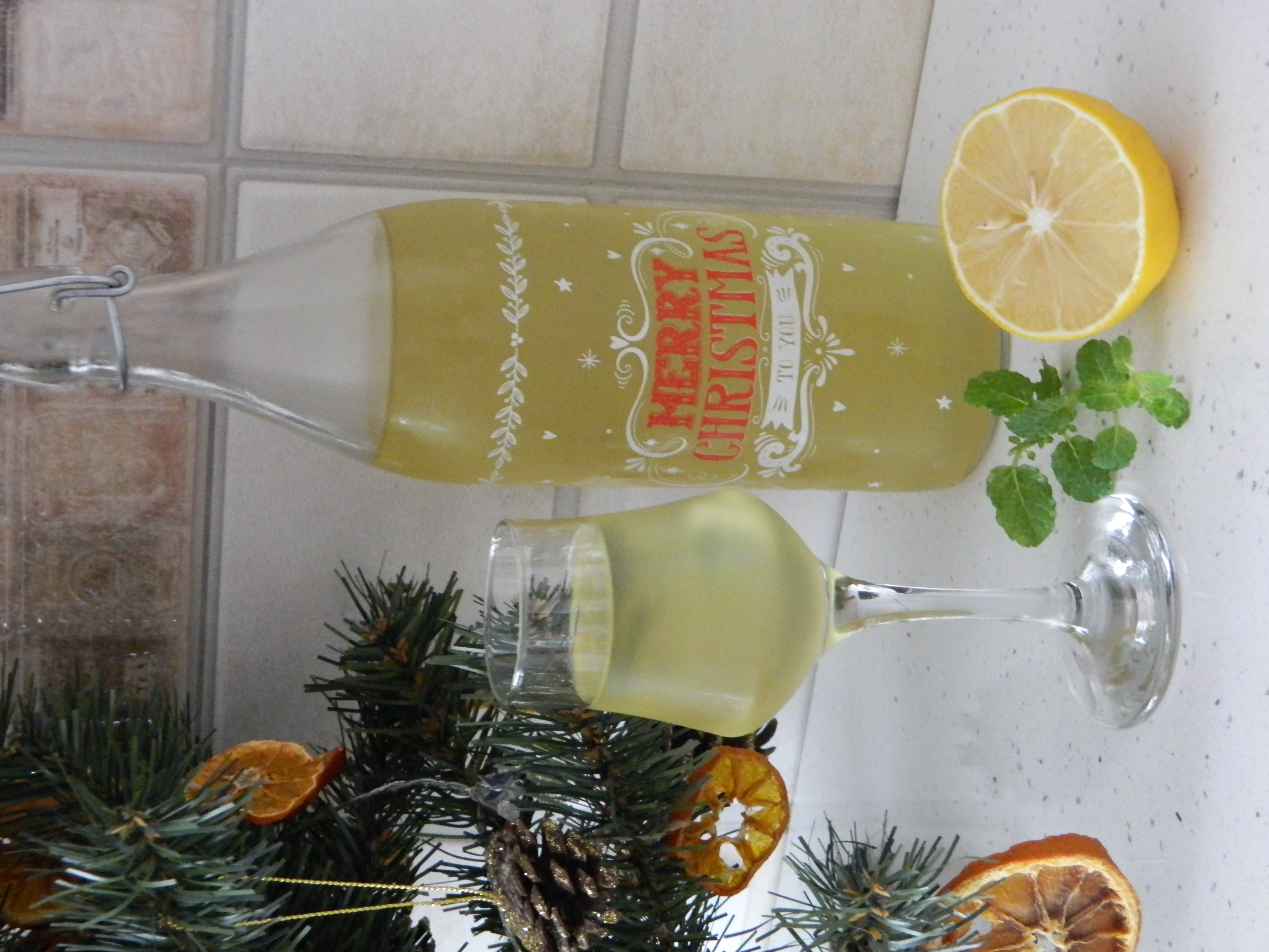 Lichior de casa Limoncello