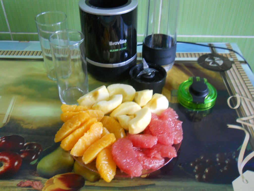 Smoothie de grapefruit, portocala si mar