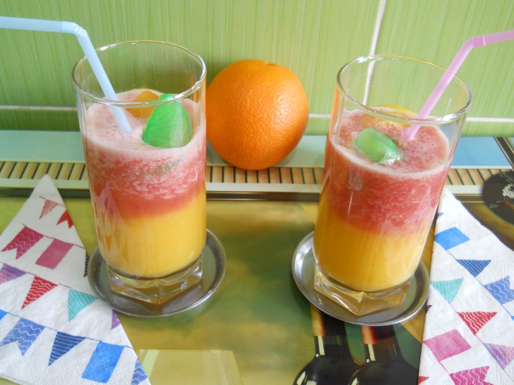 Smoothie de grapefruit, portocala si mar