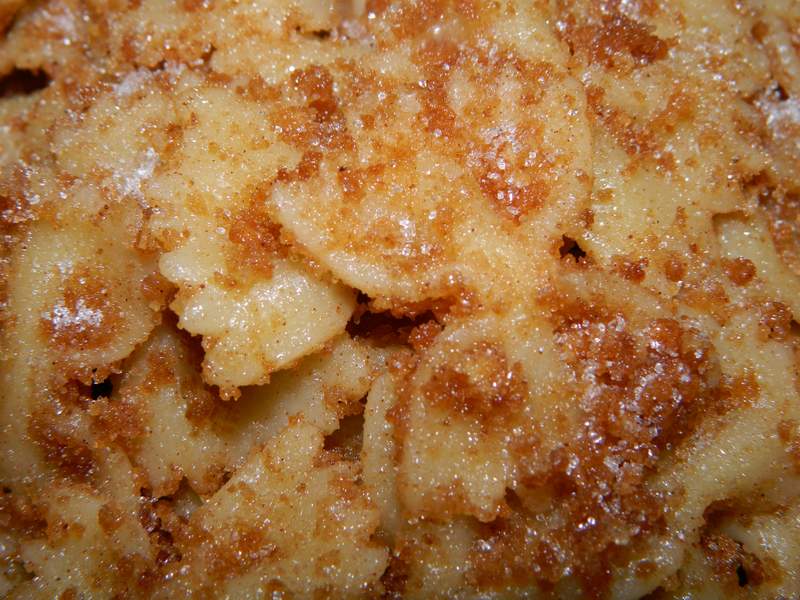 Farfalle cu biscuiti