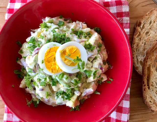 Salata de avocado