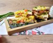 Sandwich-uri gratinate cu oua si cascaval-7