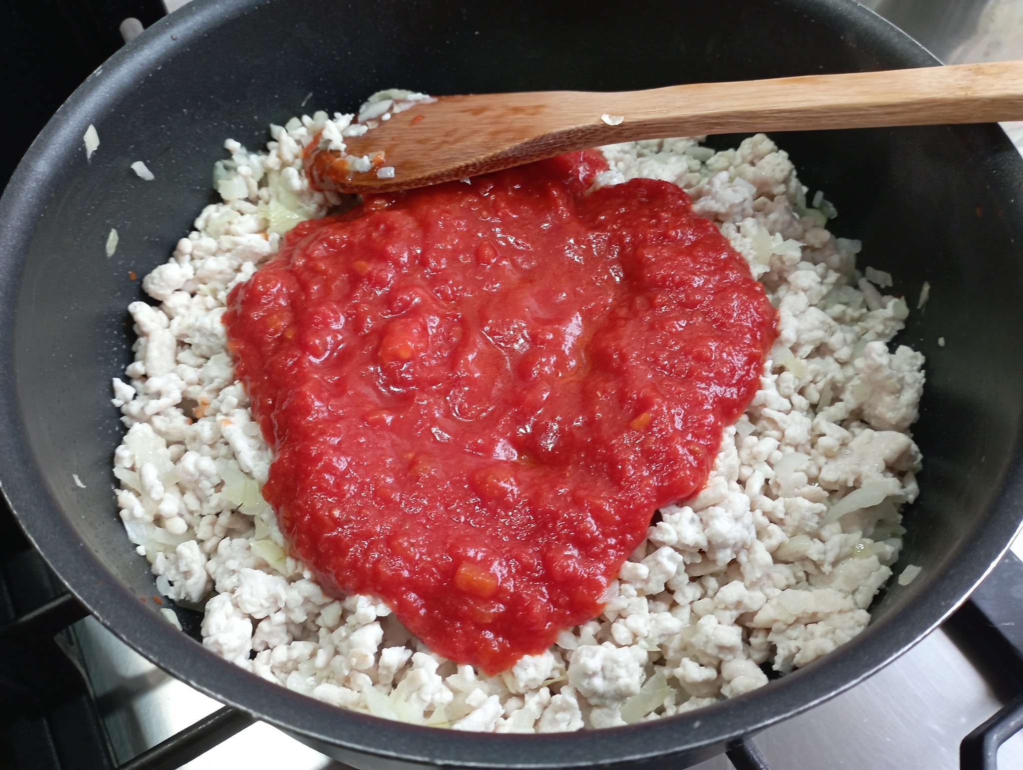 Reteta de lasagna cu carne de curcan, ciuperci si spanac