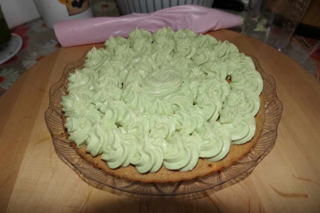 Tort cu crema de fistic - Deliciu fin si aromat