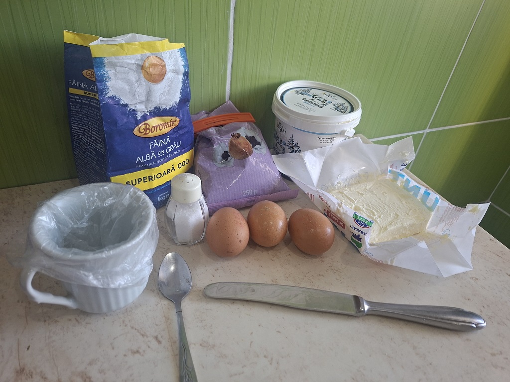 Crackers cu mac - Rețeta gustoasă de casă