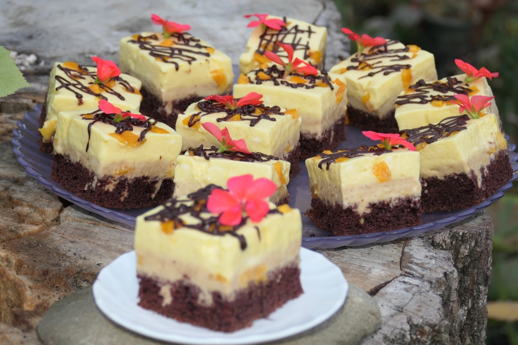 Prajitura cu mango si pralina cu alune de padure - Reteta delicioasa de casa