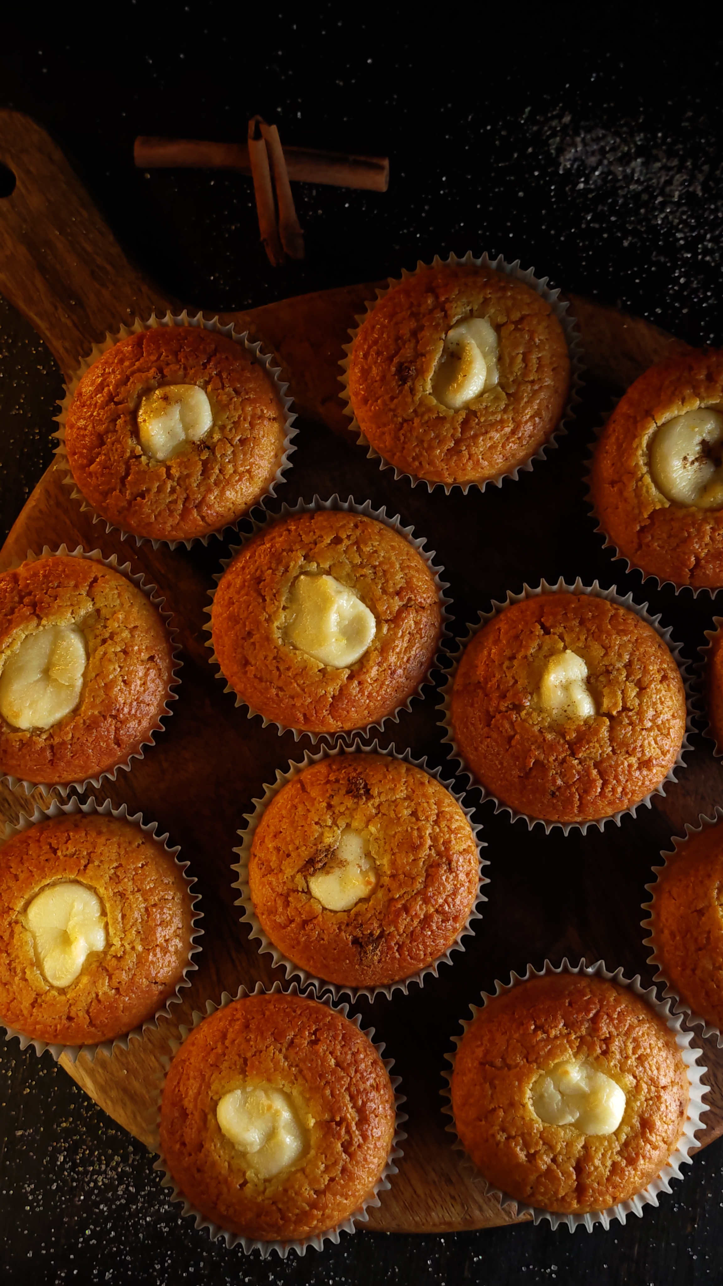 Brioșe cu dovleac și cremă de brânză - Pufoase, fragede și aromate