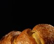 Pâine de casă - Rețeta delicioasă cu unt-0